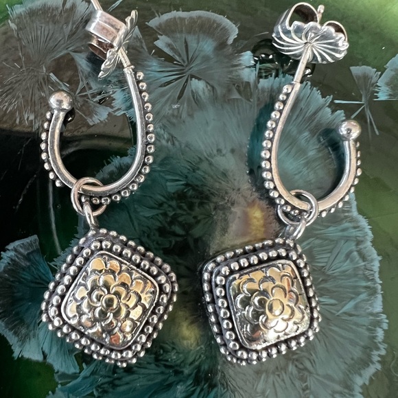 John Hardy 18k gold and silver dot drop earrings - Picture 6 of 11